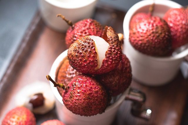 Benefits Of Eating Litchi Fruit | Nutritional Benefits Of Litchi