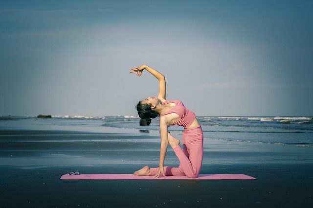 10 Minute Beginner Morning Yoga | Doing Yoga Every Morning