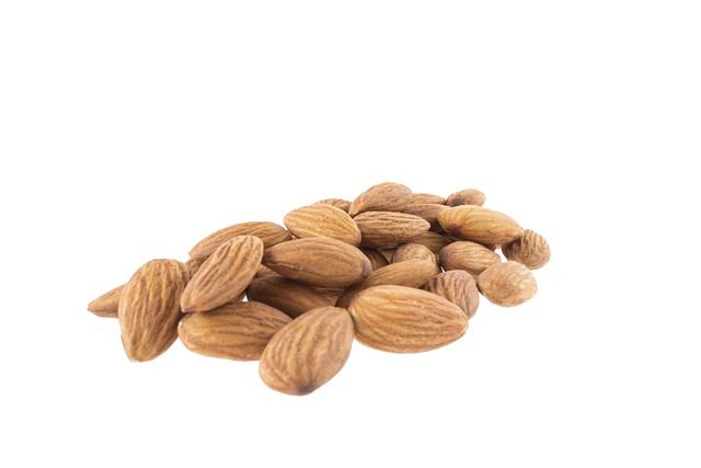 Benefits Of Wet Almonds | Advantages Of Almonds Soaked In Water