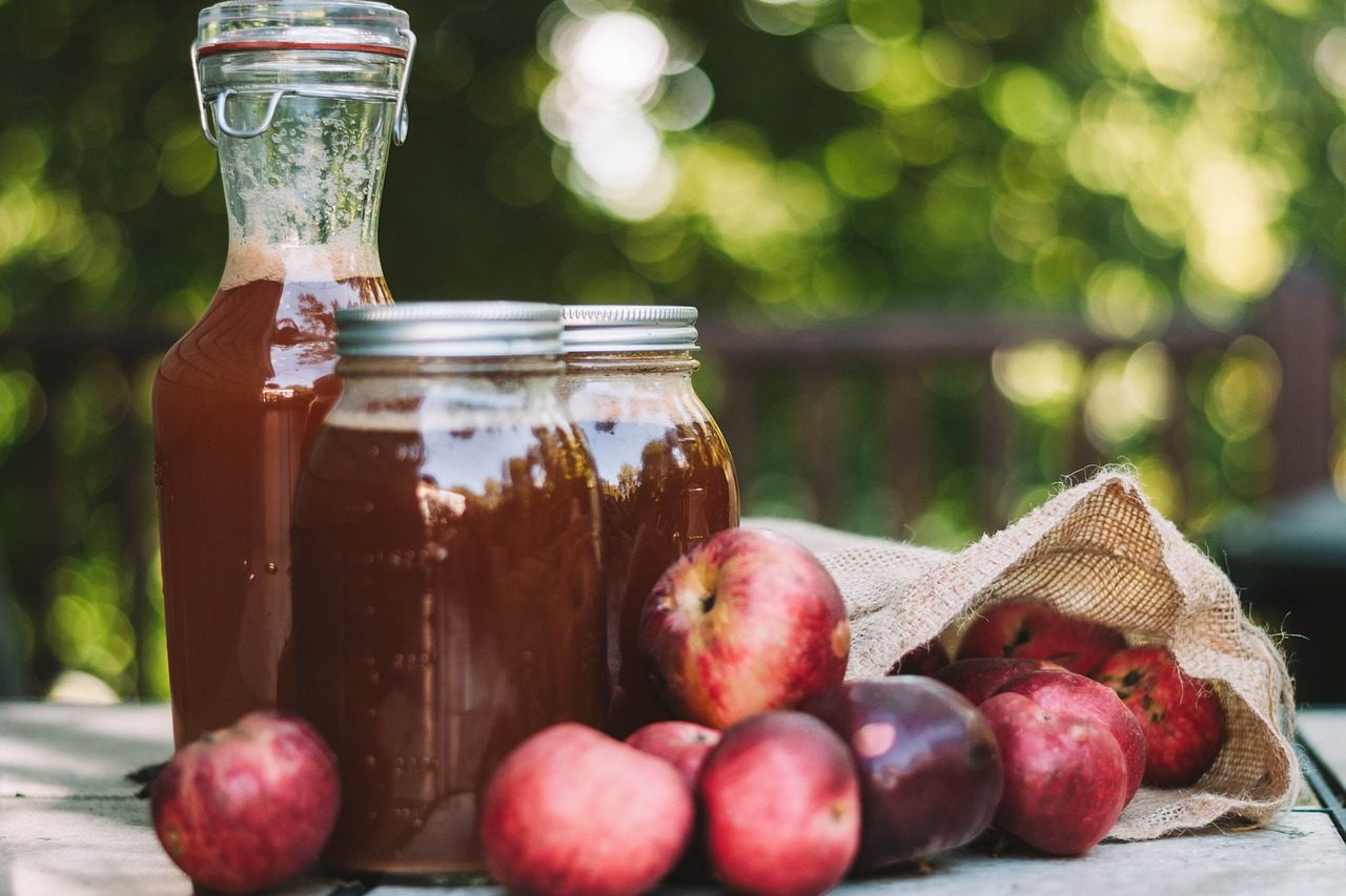 Drinking Apple Cider Vinegar Benefits And Side Effects | 10 Helpful Benefits