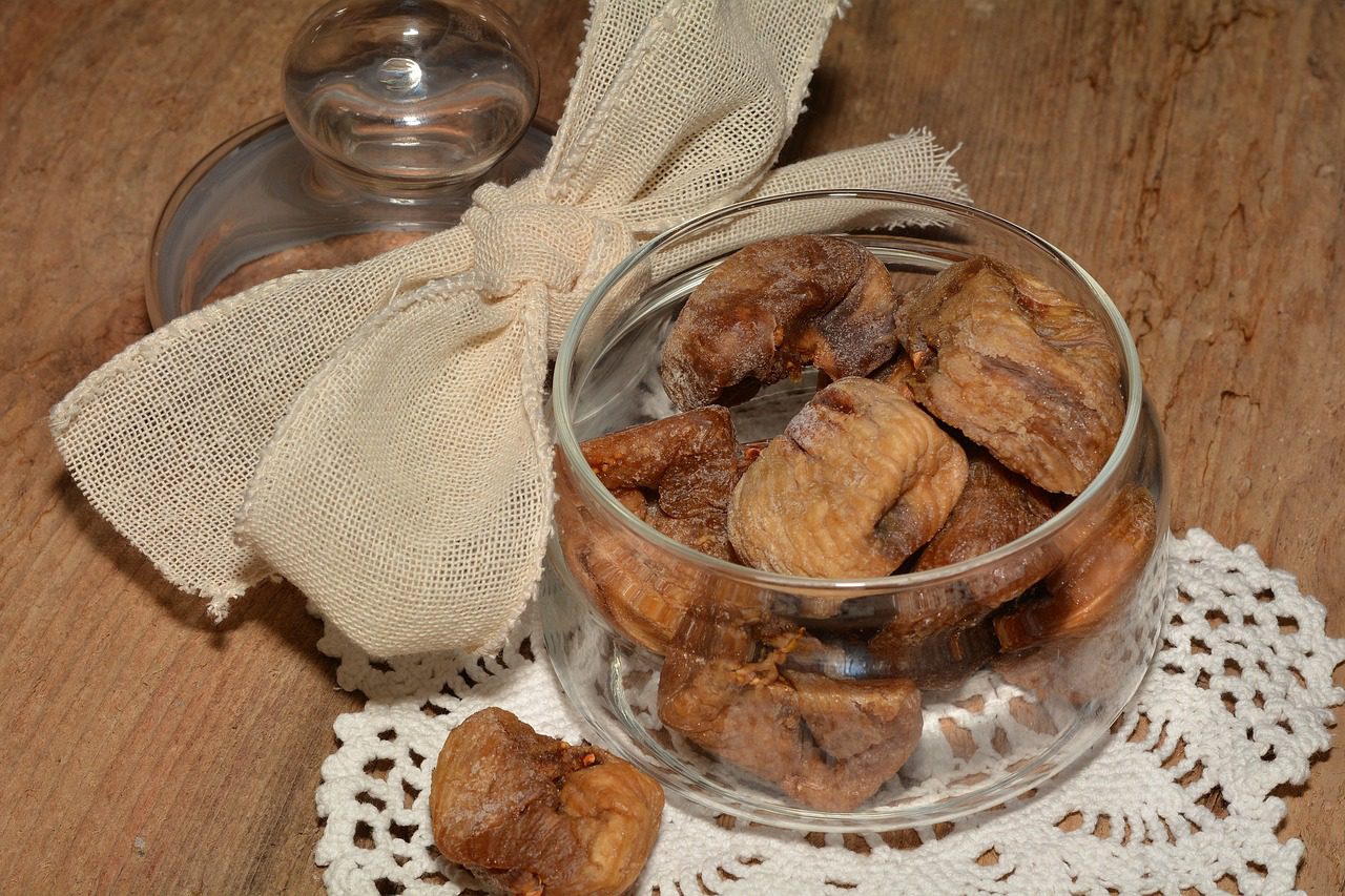 Calories Of Dried Figs | Dried Fig Health Benefits